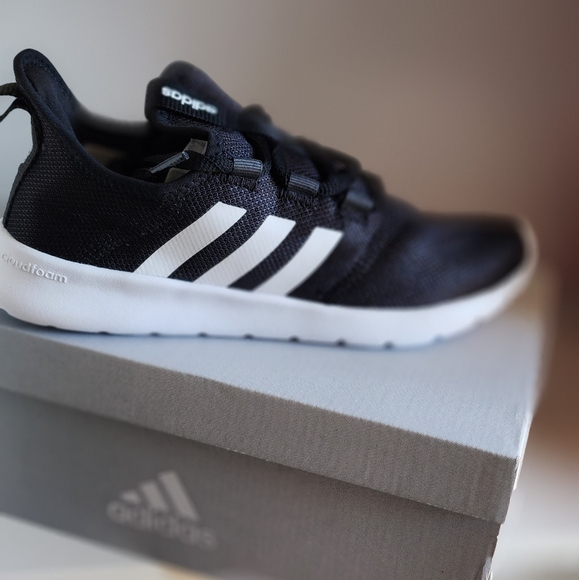 New Women's Adidas Cloudfoam Pure 2.0 sz 6 Black And White Sneakers - Picture 5 of 5